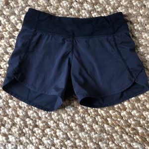 Ivviva size 8 short